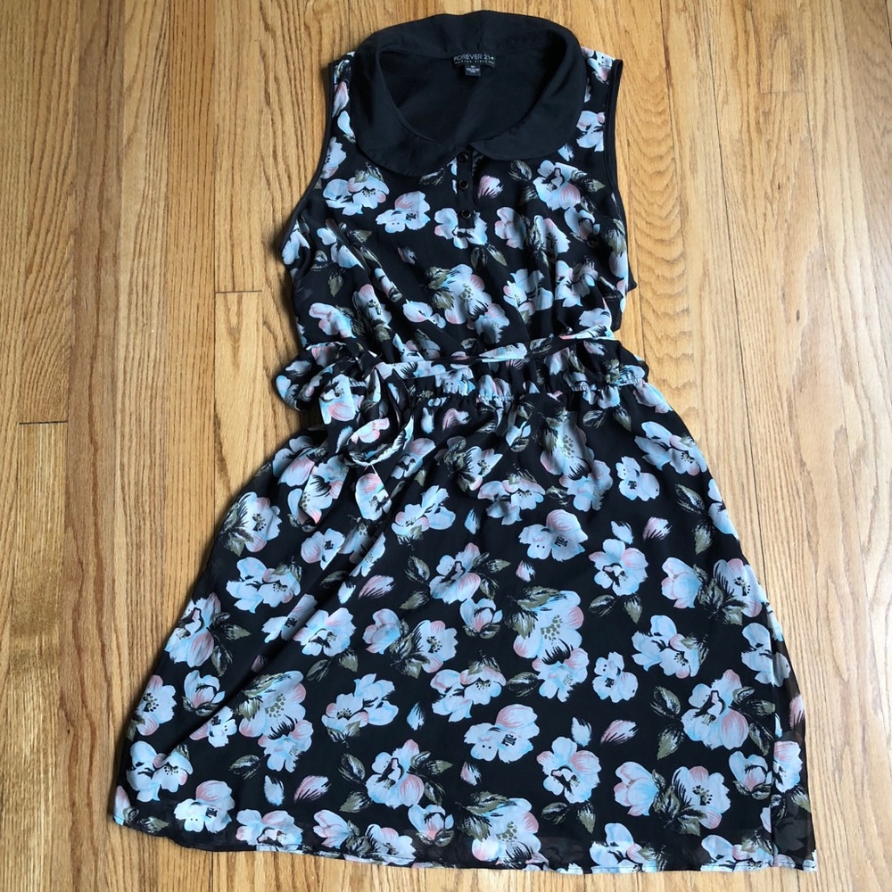 Floral printed dress